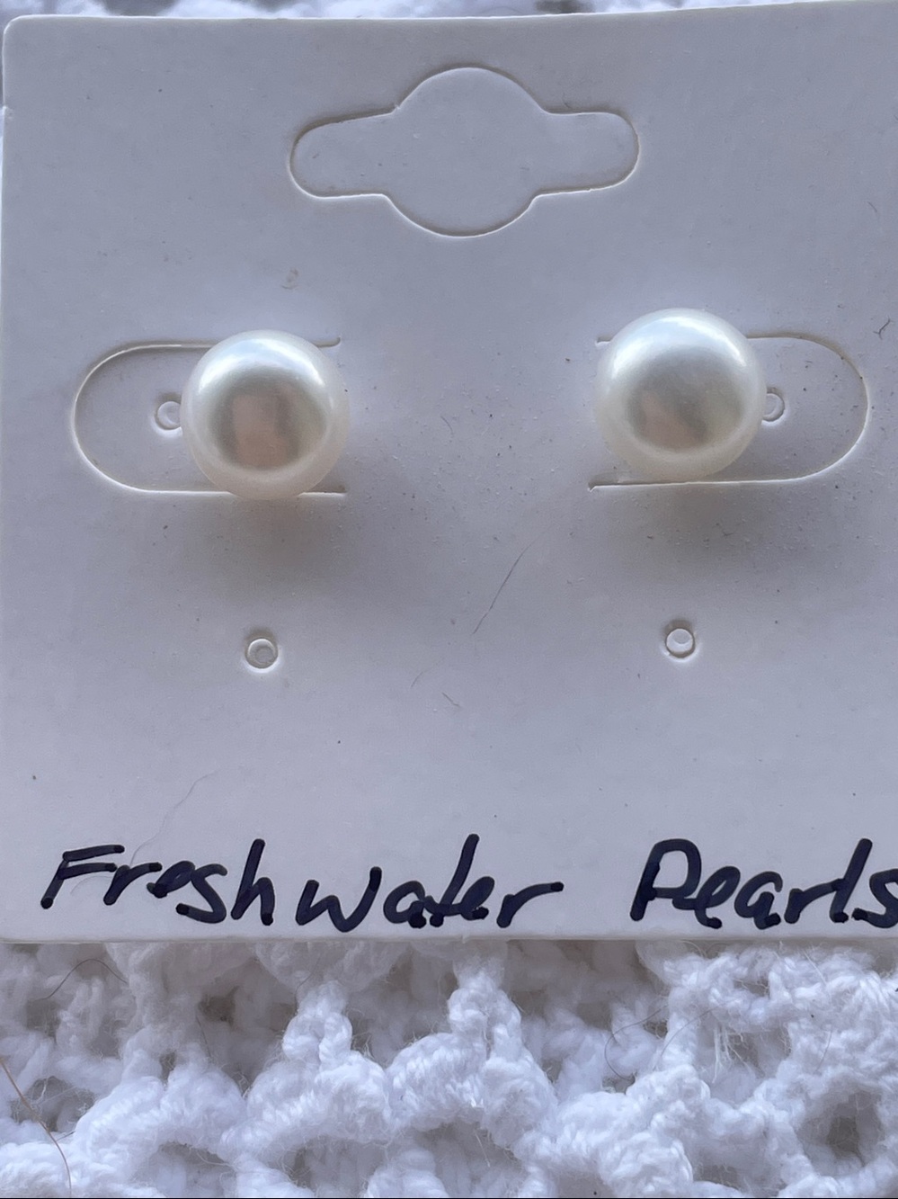 Freshwater Pearl Stud Earrings in White 8mm